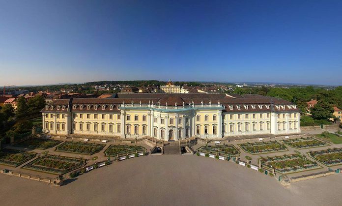 Château résidentiel de Ludwigsbourg, Vue aérienne avec jardin du château